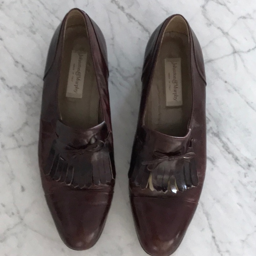Johnston & Murphy loafers so 10.5 M